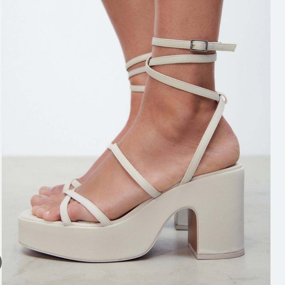 Zara Platform Lace Up Sandal NWT